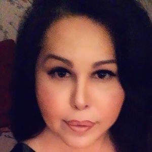 Meet your Posher, Celeste